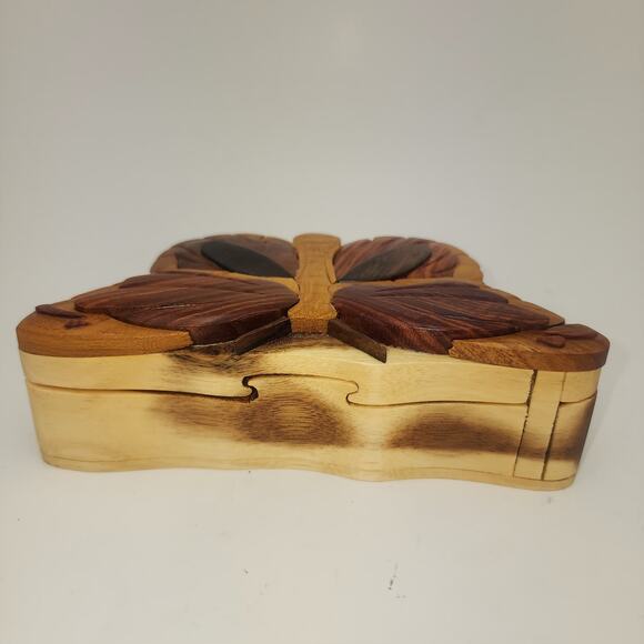Carver Dan’s Wood Puzzle Box Butterfly Trinket Box - Picture 4 of 11